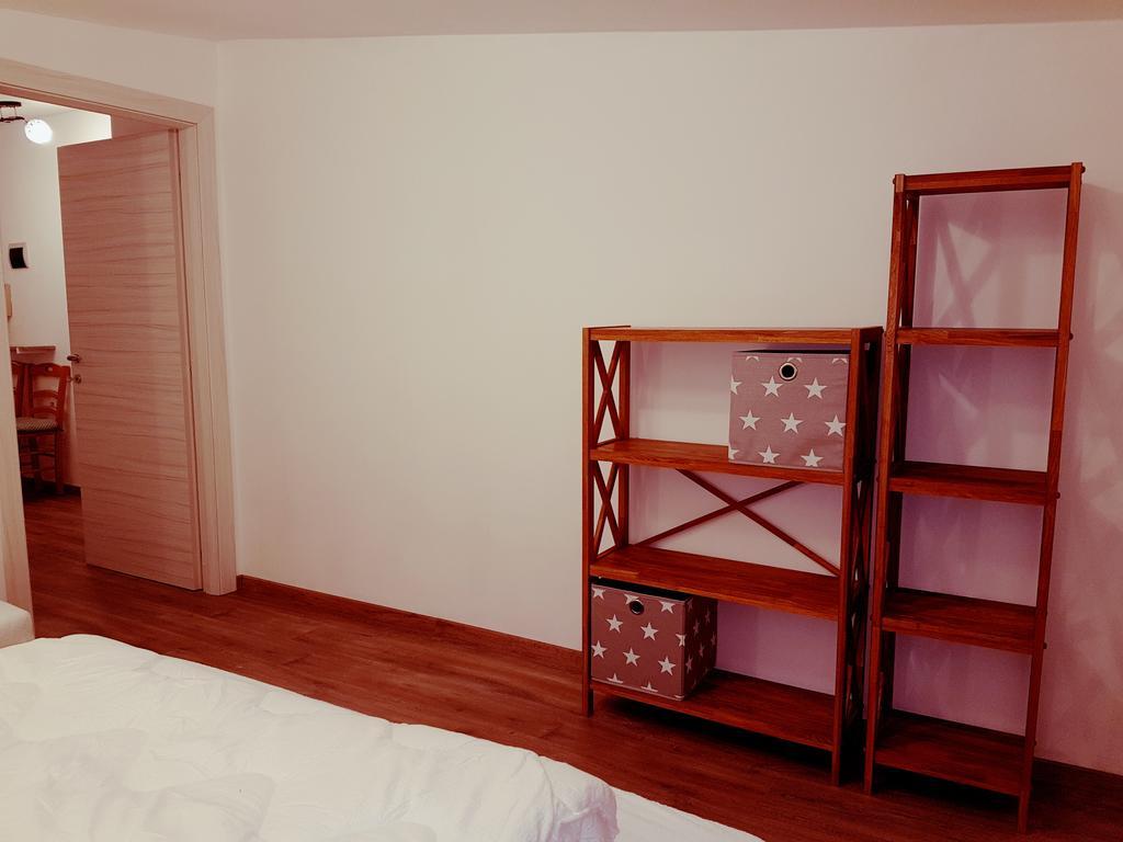 Apartment San Colombano Sant'Antonio  Екстер'єр фото